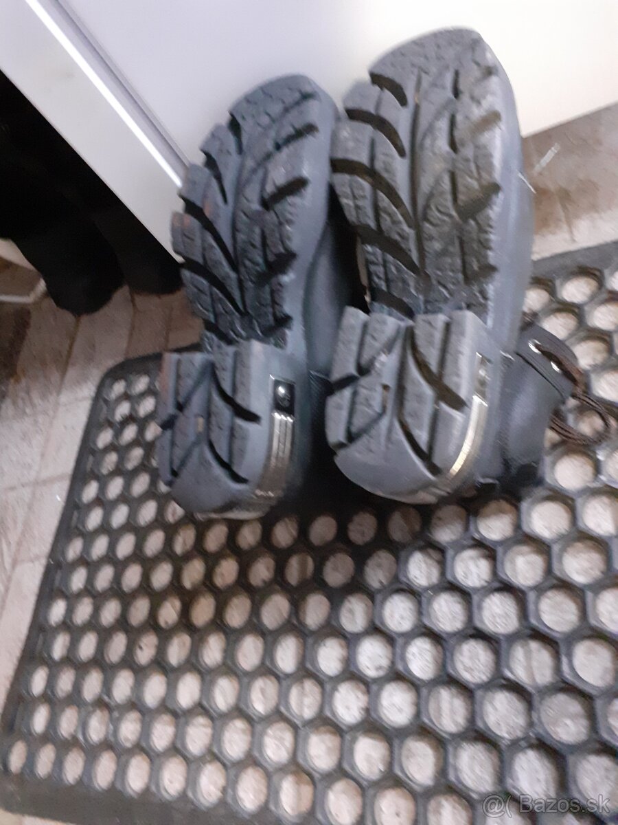 Predam damske masivne tazke topanky - 3