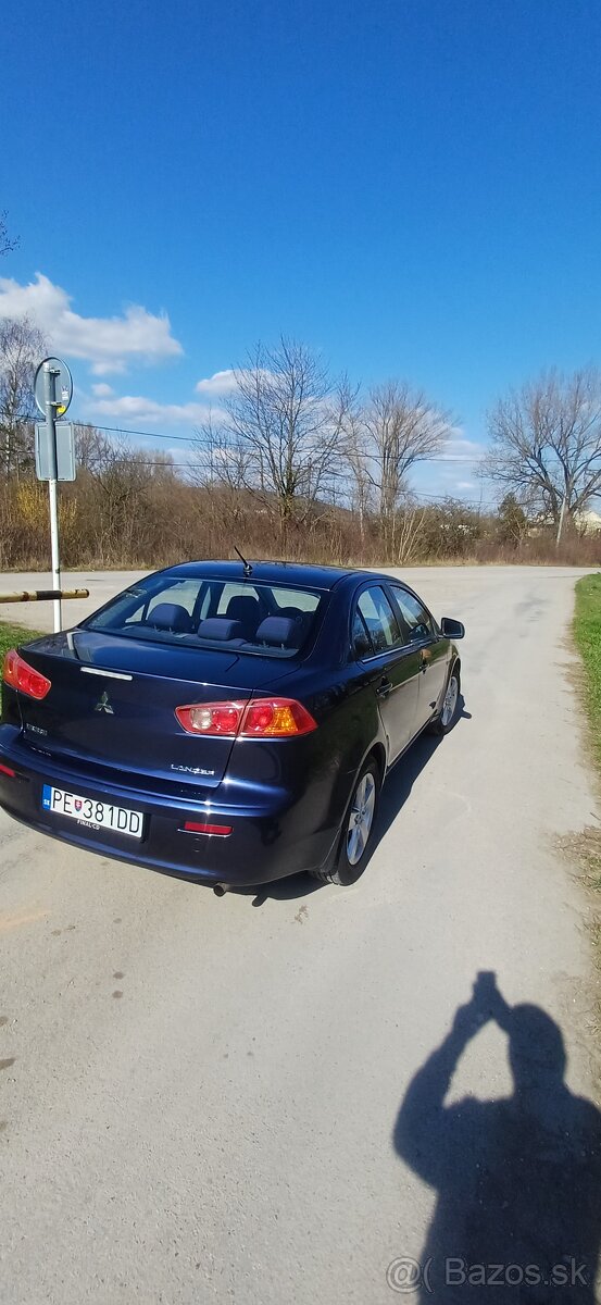 Mitsubishi Lancer 1,5 - 3