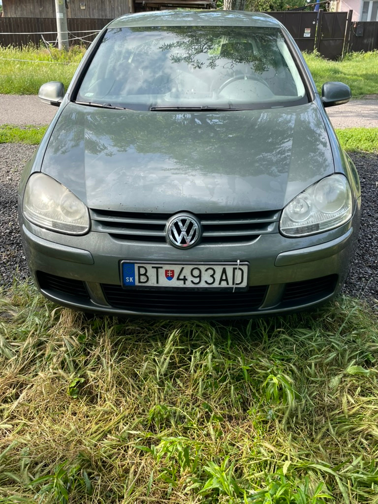 Volkswagen Golf V 1.6 benzín - 3