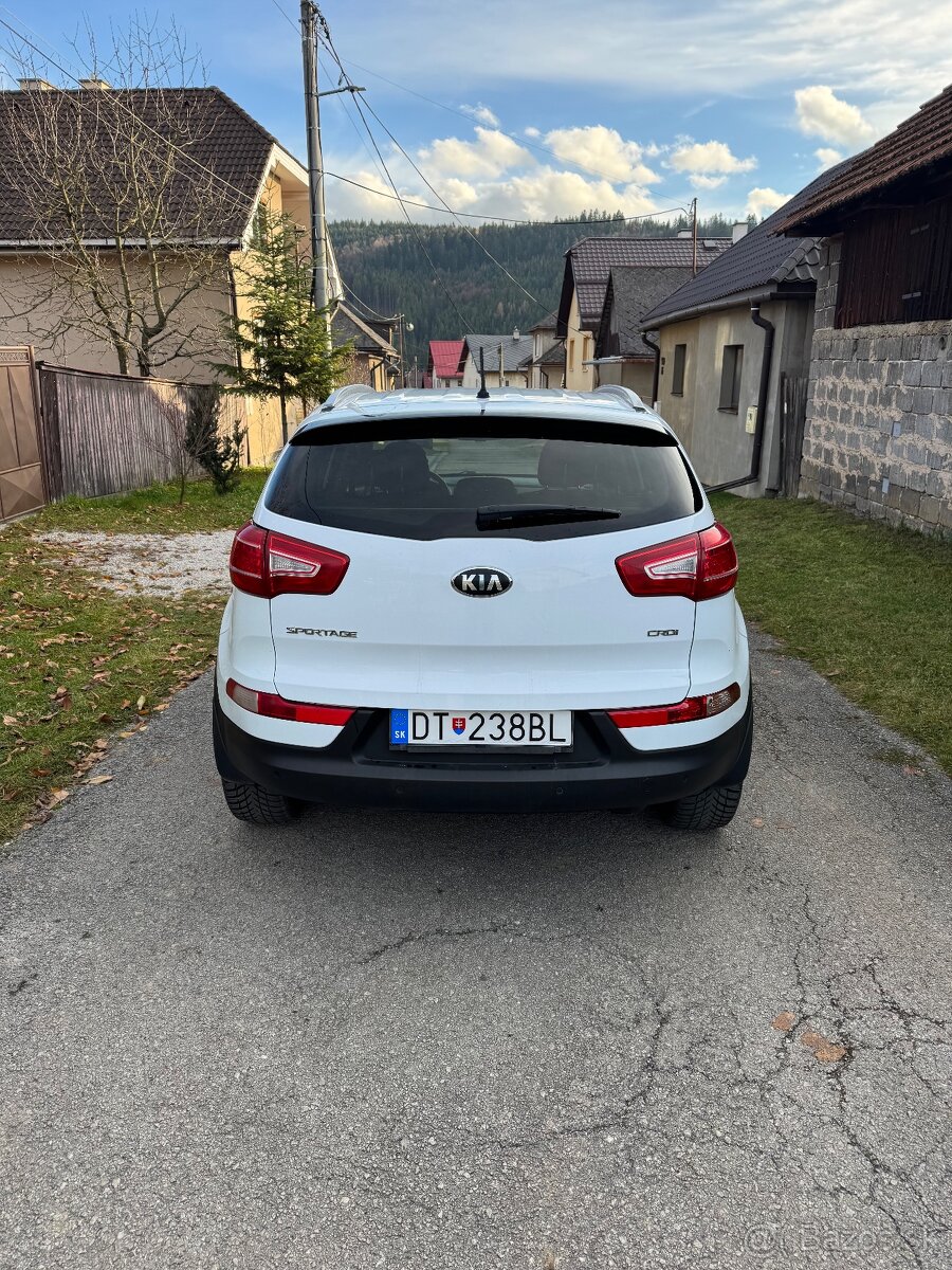 KIA SPORTAGE 1.7 CRDI 85KW RV2013 - 3