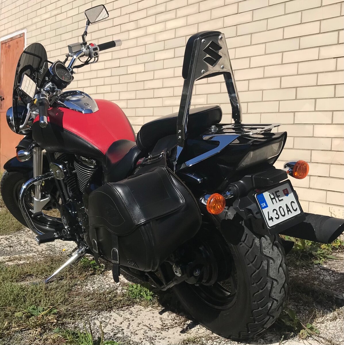 Suzuki Intruder 800M - 3