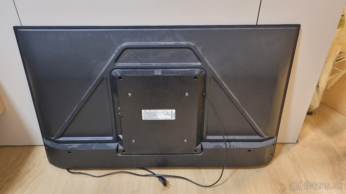 TV - TCL - 3