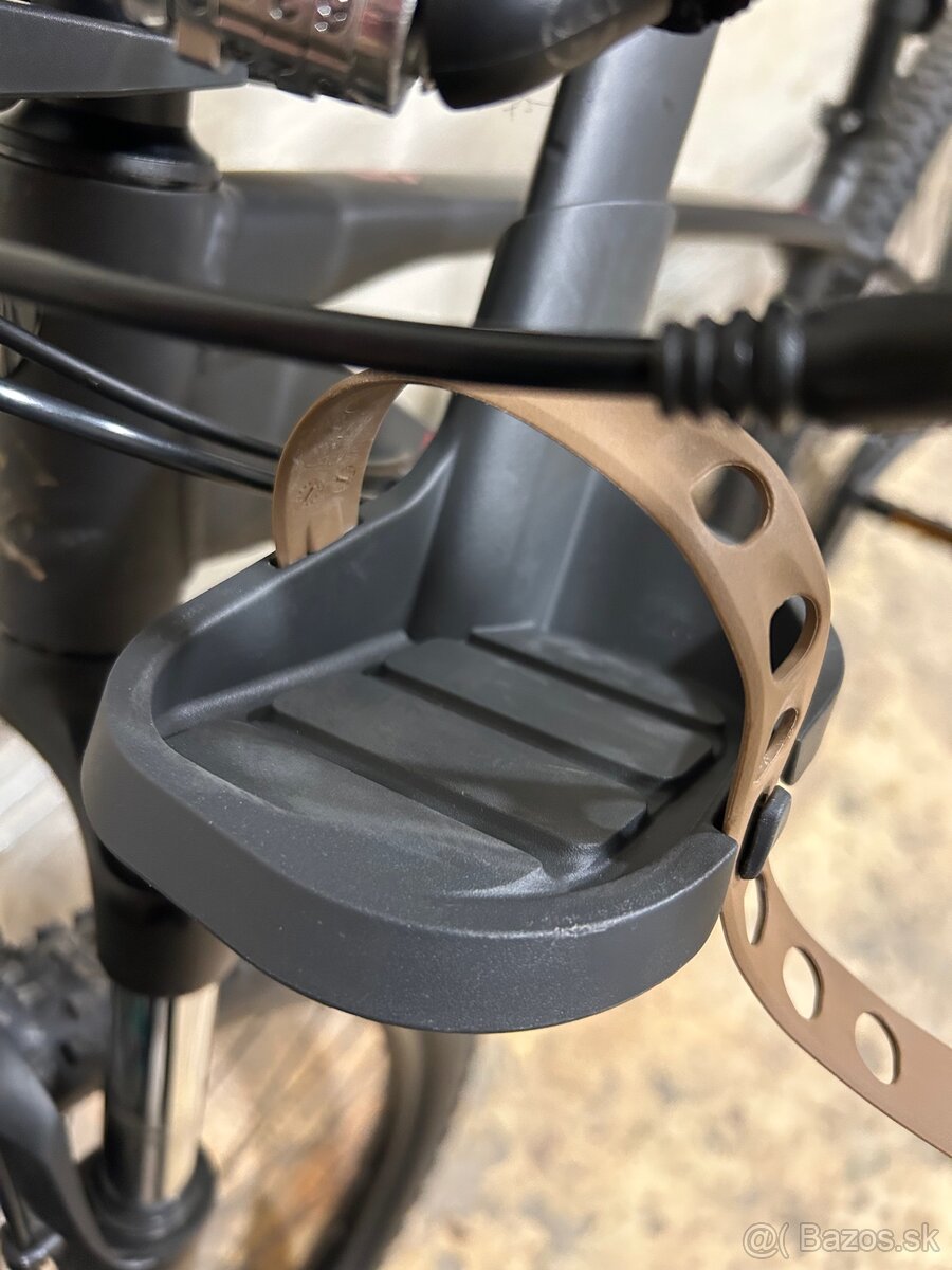 Predam Urban Iki prednu sedacku v 100% stave - 3