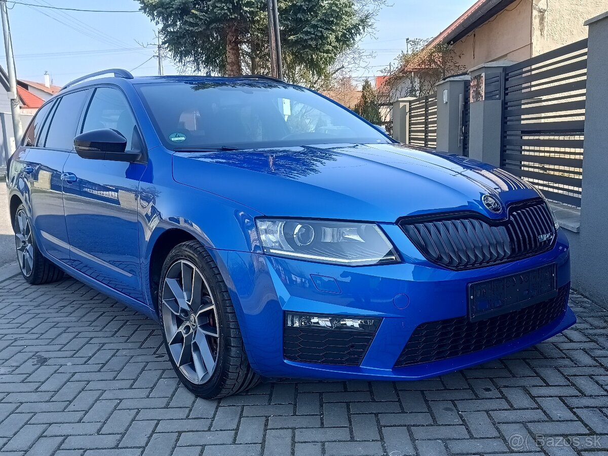 Škoda Octavia Combi 2.0TSI RS 220PS Manuál - 3