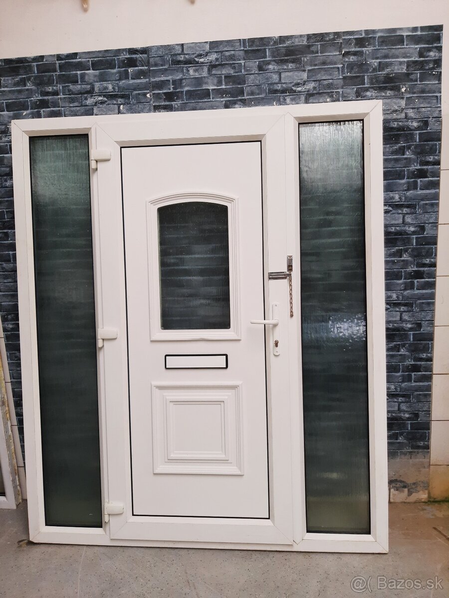 Plastove dvere ĉ.19. L - 3