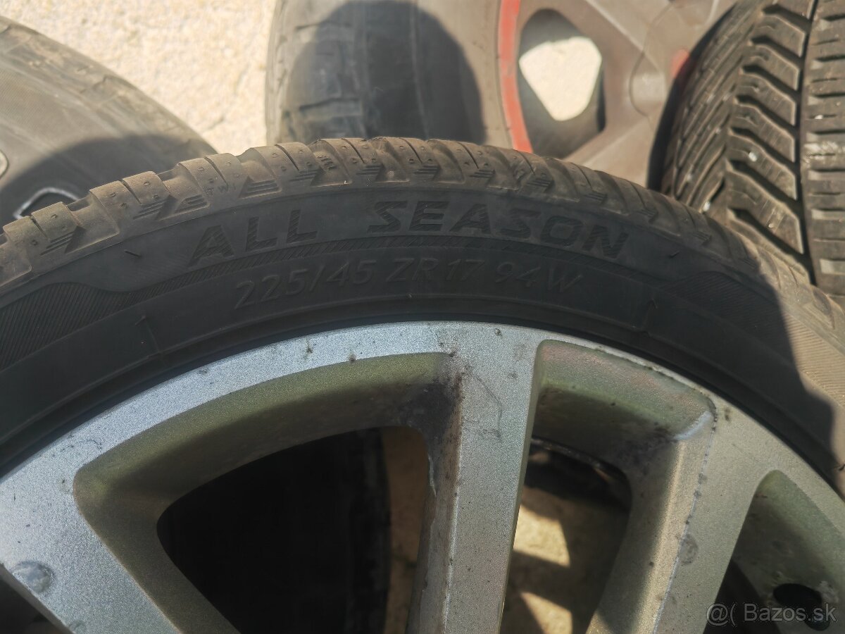 Predám Pneu+disky 225/45 R17 - 3