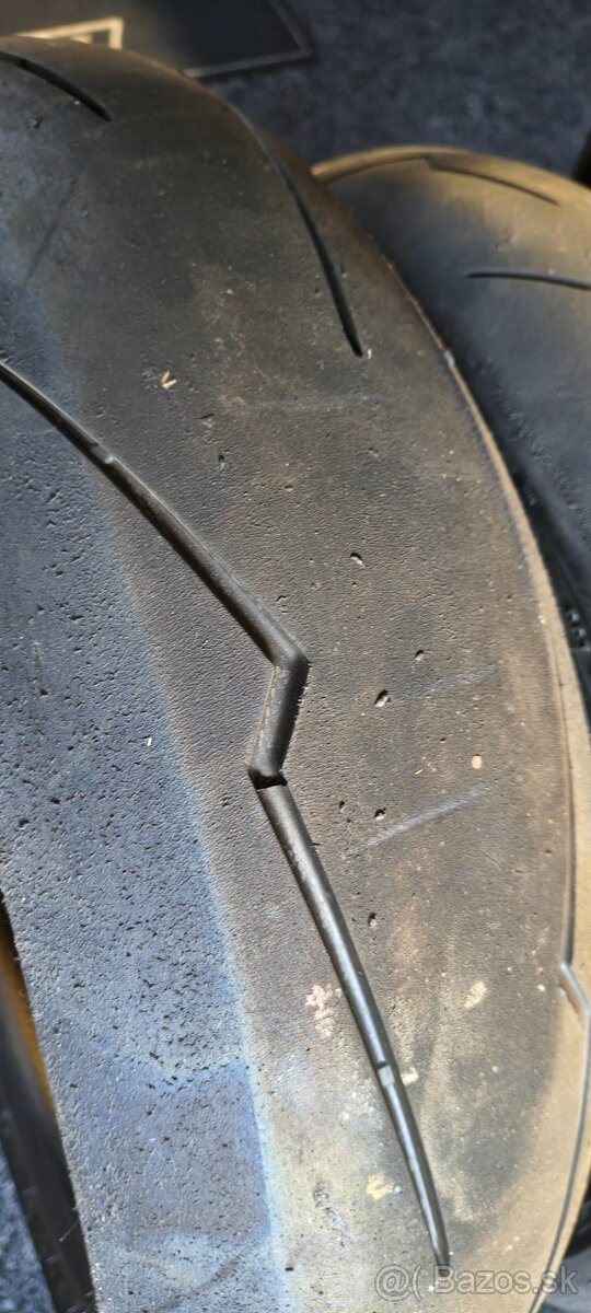 dunlop D213 predok a pirelli supercorsa - 3