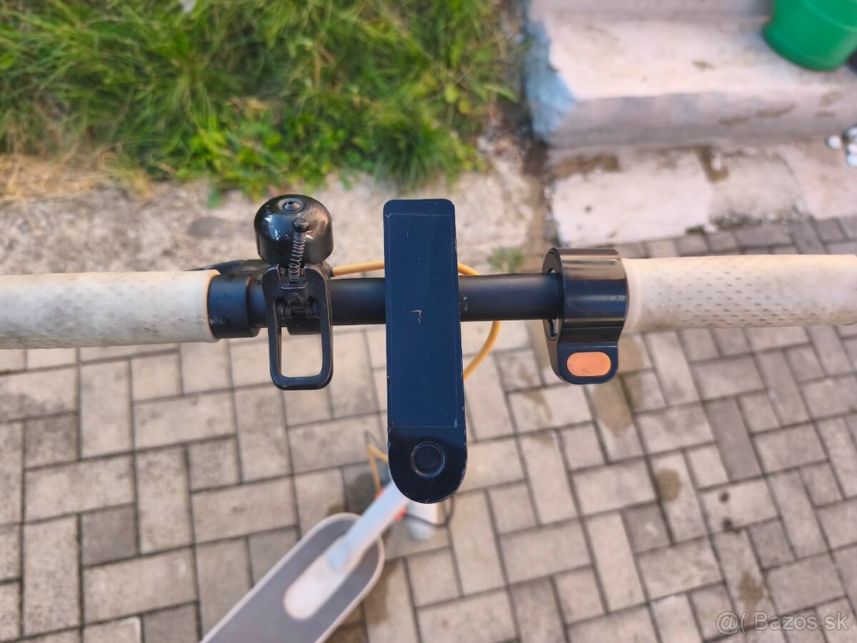 Xiaomi Mi Electric Scooter 3 - 3