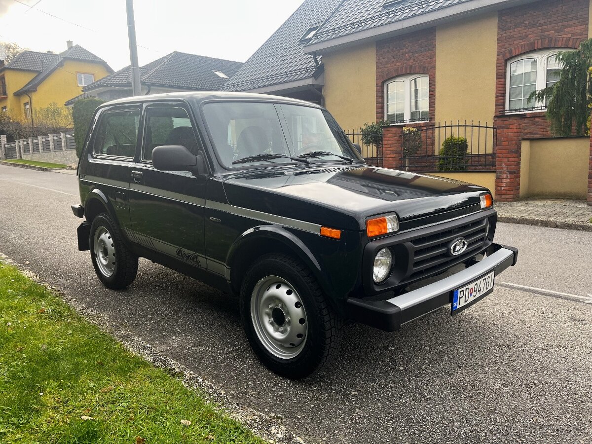 Lada Niva 1.7 - 3