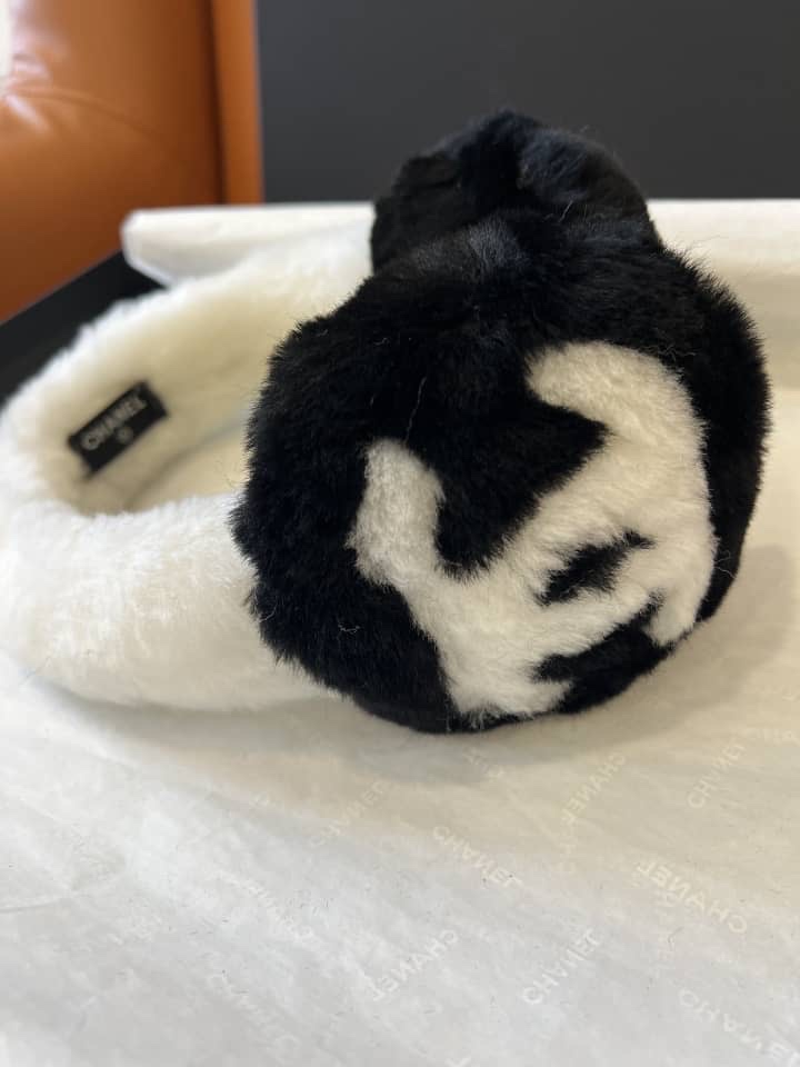 Chanel náušníky - 3