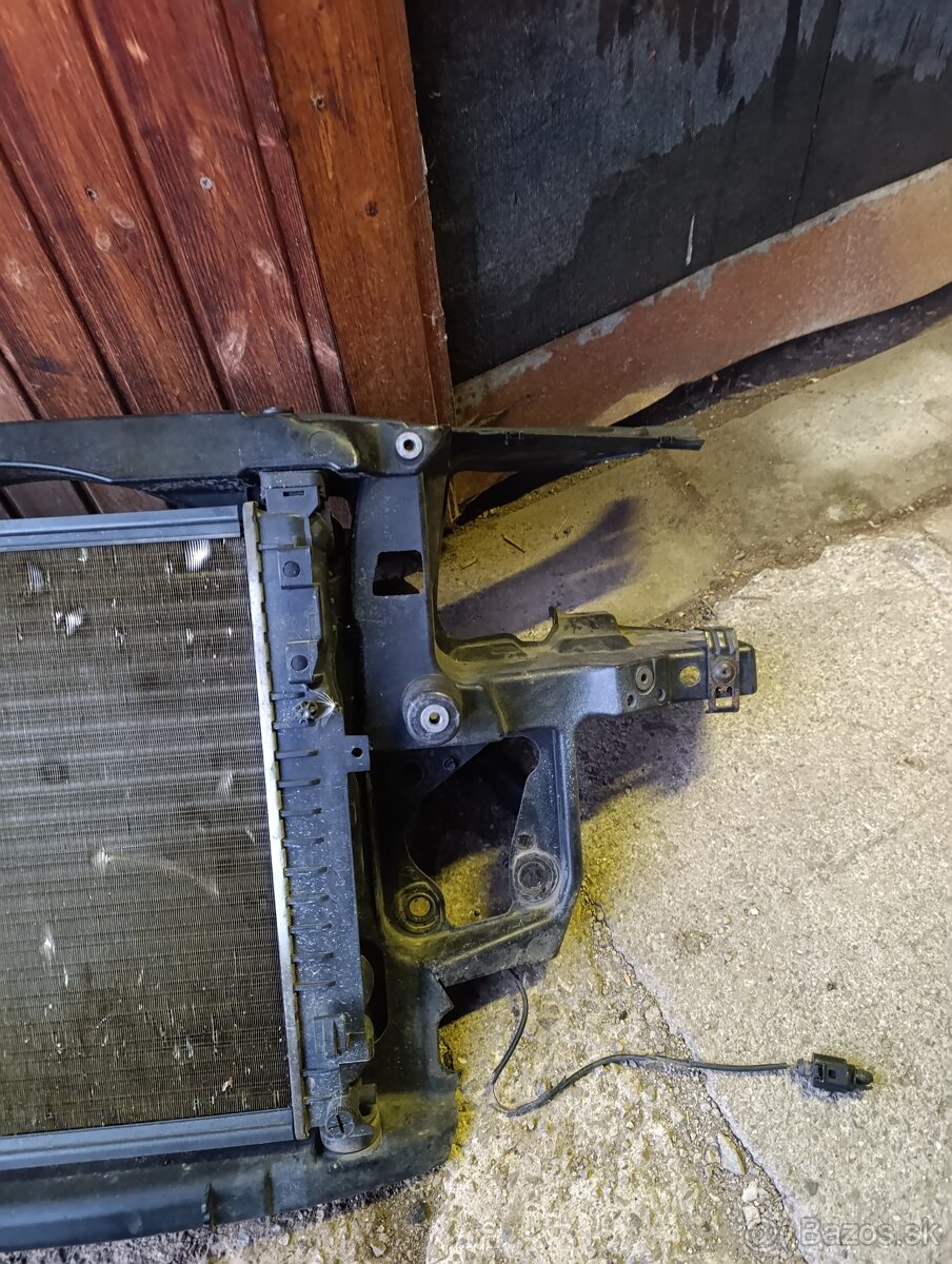 Chladičová stena škoda superb 1 - 3