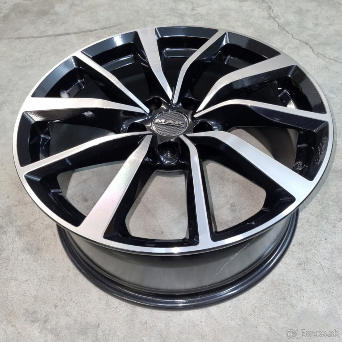 Hliníkové disky 5x114,3 R18 ET40 - 3