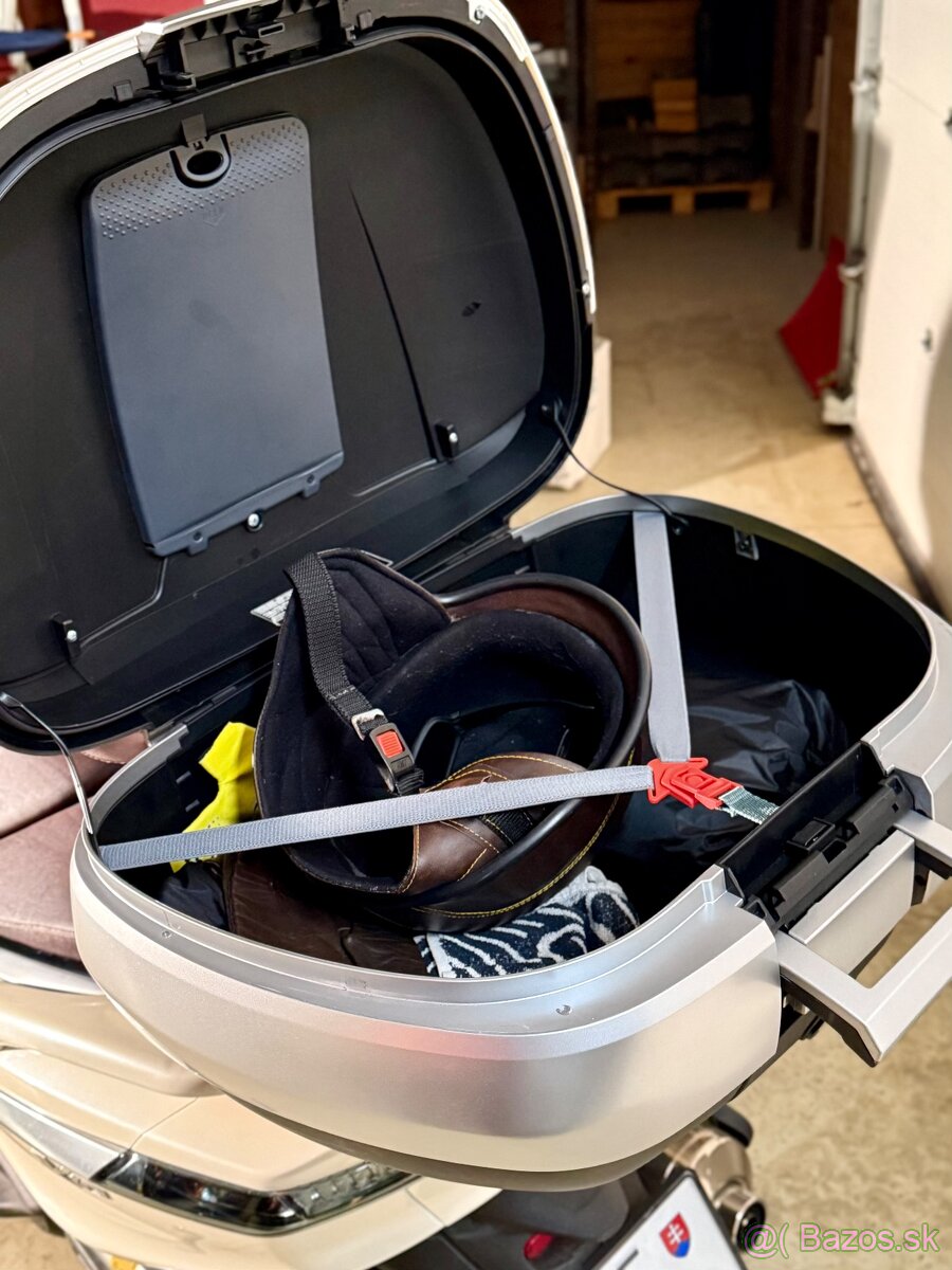 Piaggio X10 Executive 500, 2017 - 3