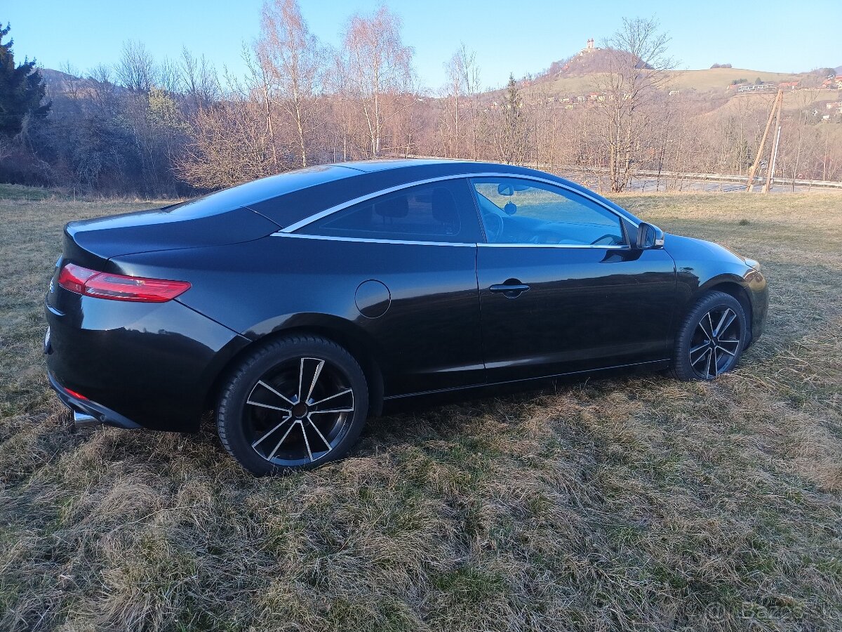Renault Laguna Coupe - 3