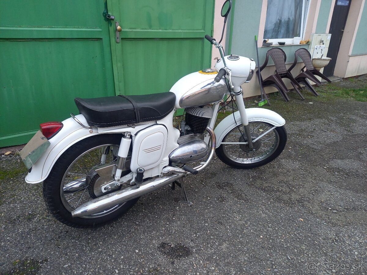 Jawa 250 sport - 3