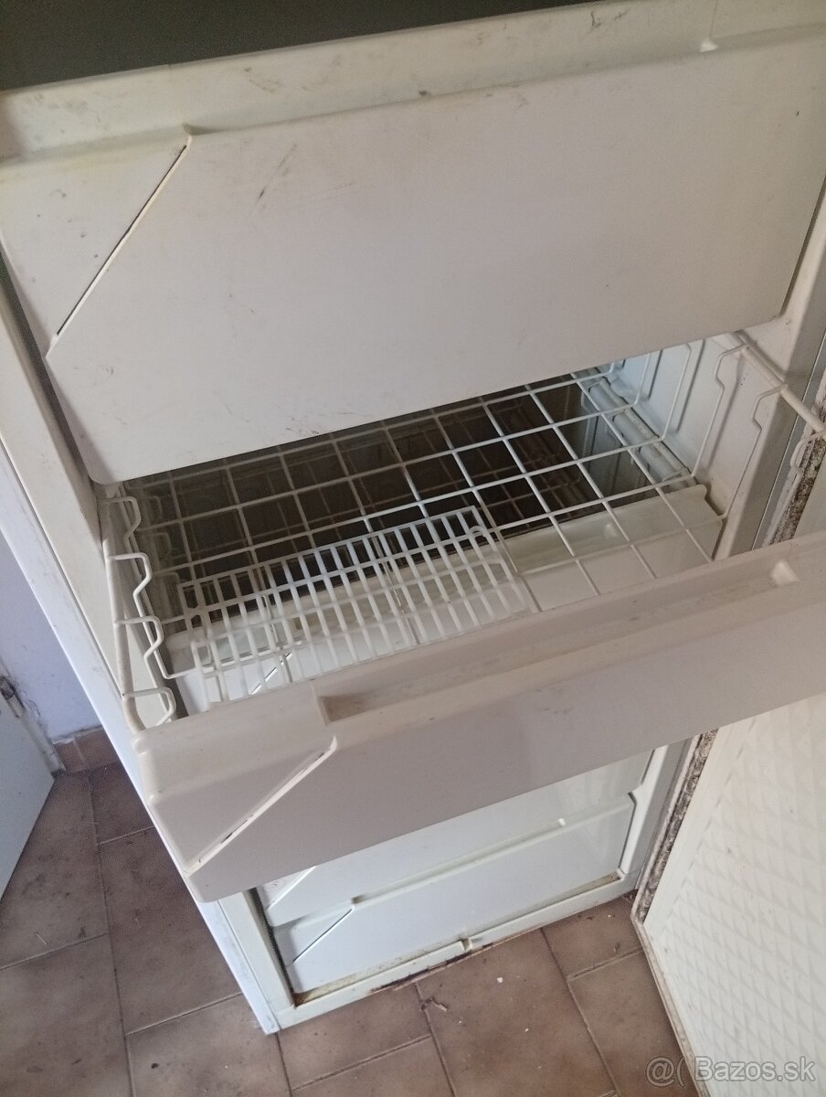 predám mrazničku stojatú ako chladnička - 3