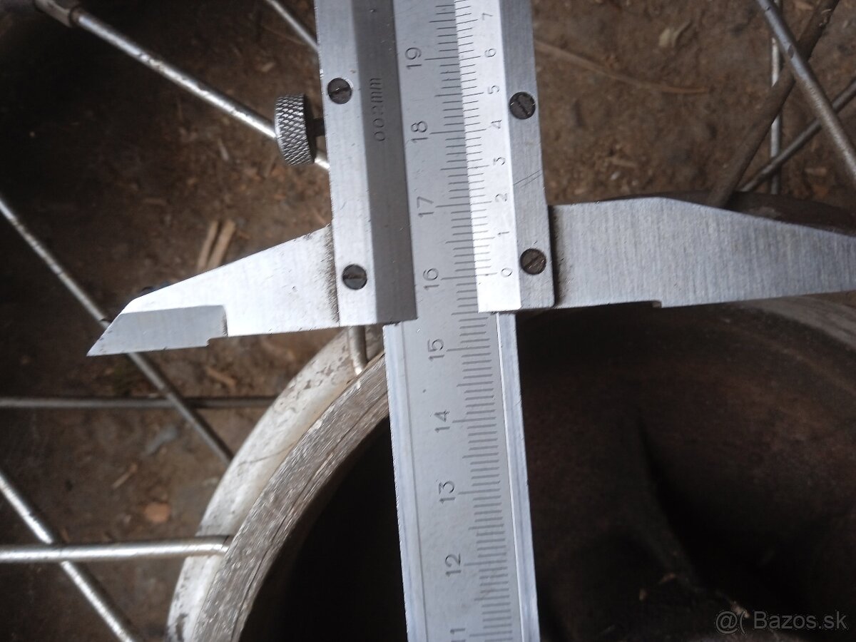 Koleso Jawa ČZ 16 - 3