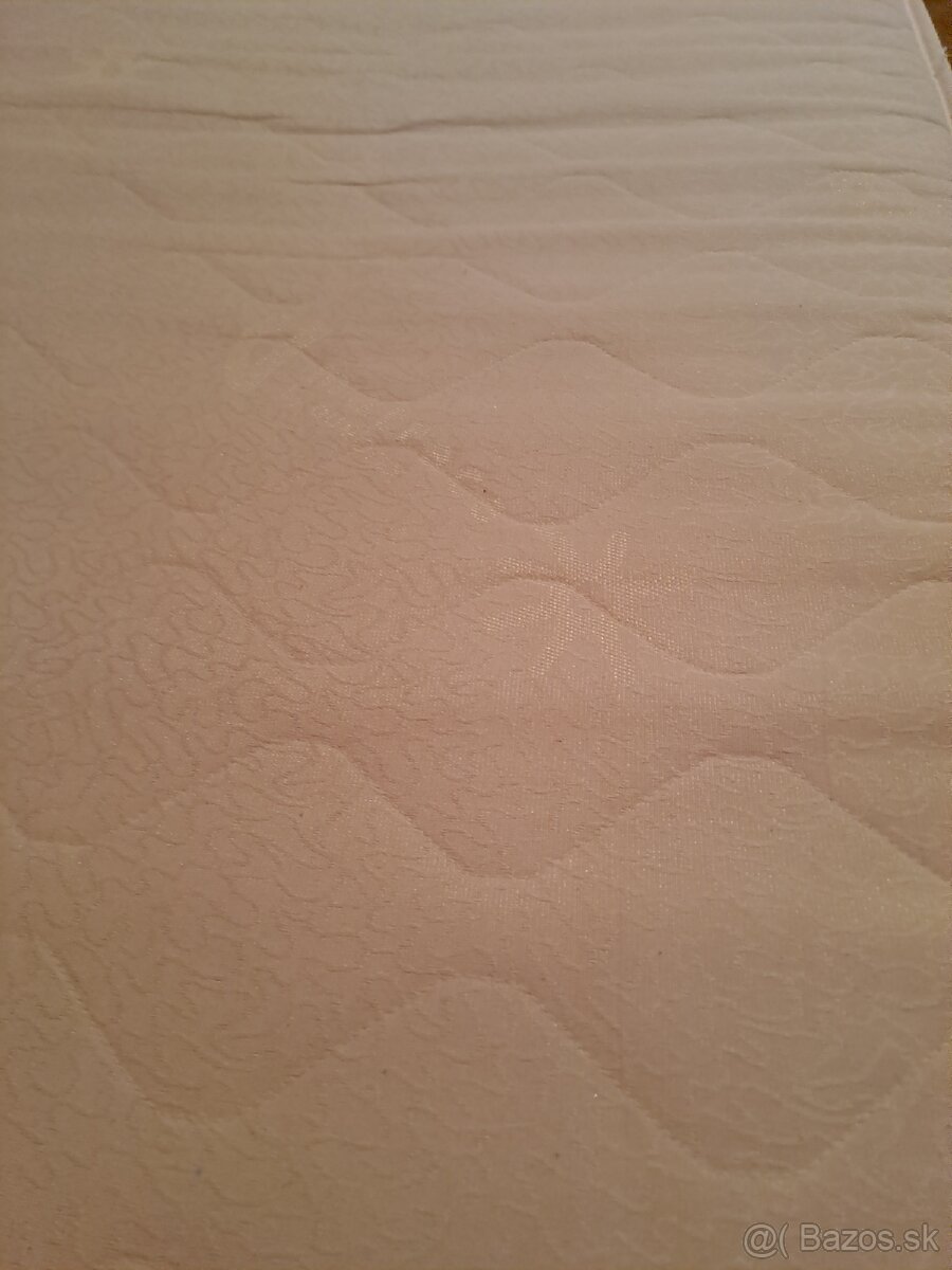 Predam postel s matracom - 3