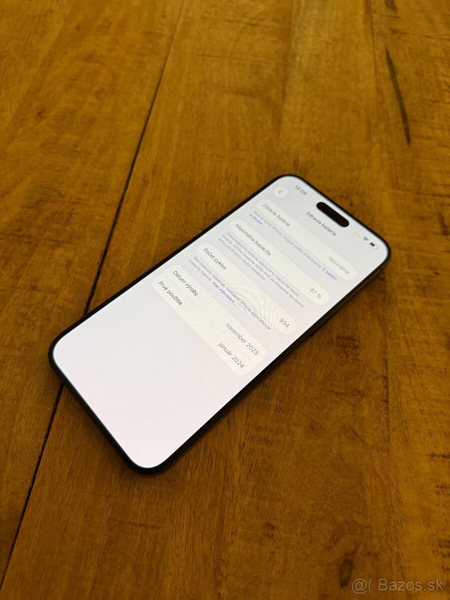 Apple iPhone 15 Pro Max 256GB Black Titanium - 3