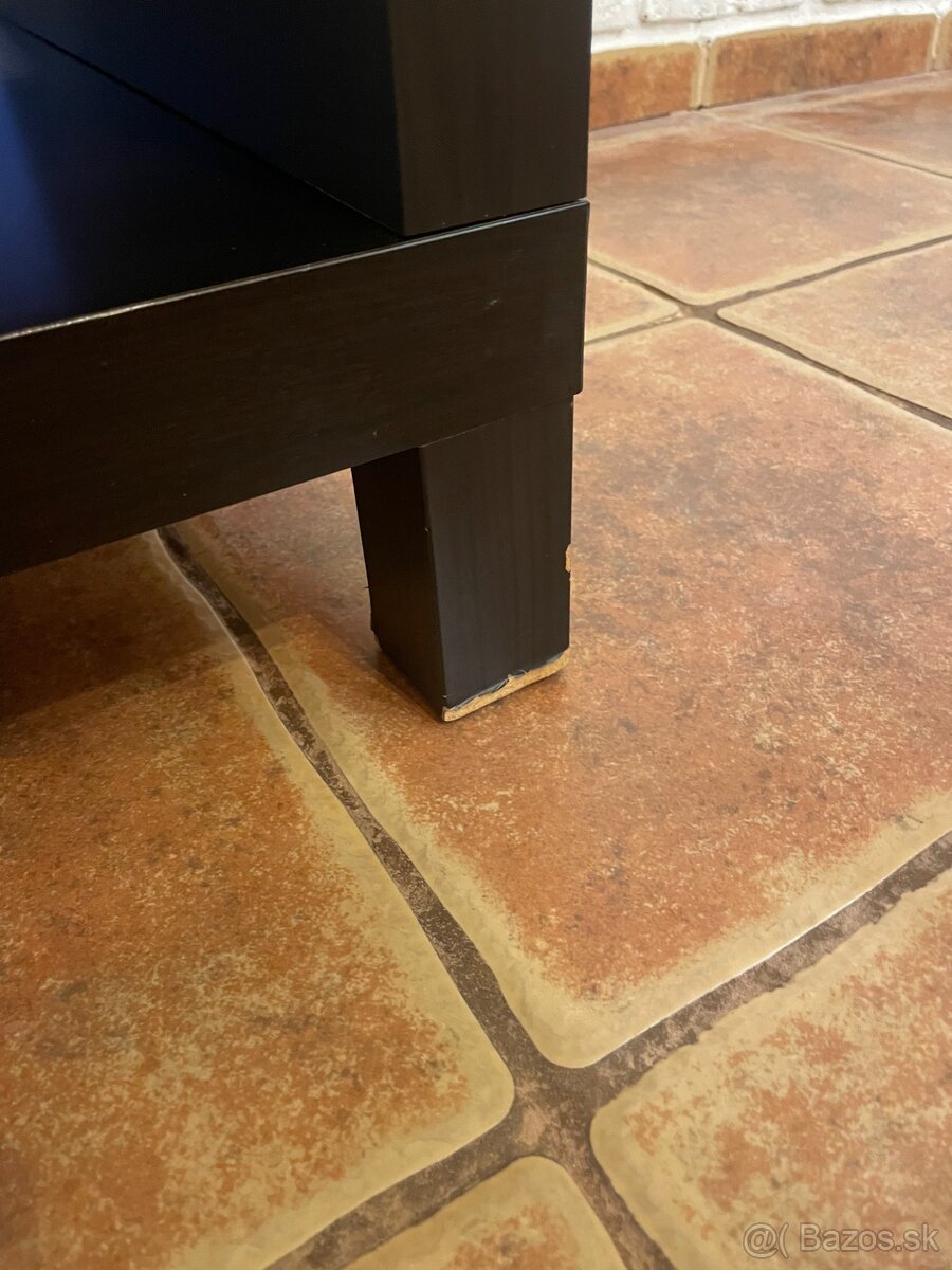 TV stolik z Ikey - 3
