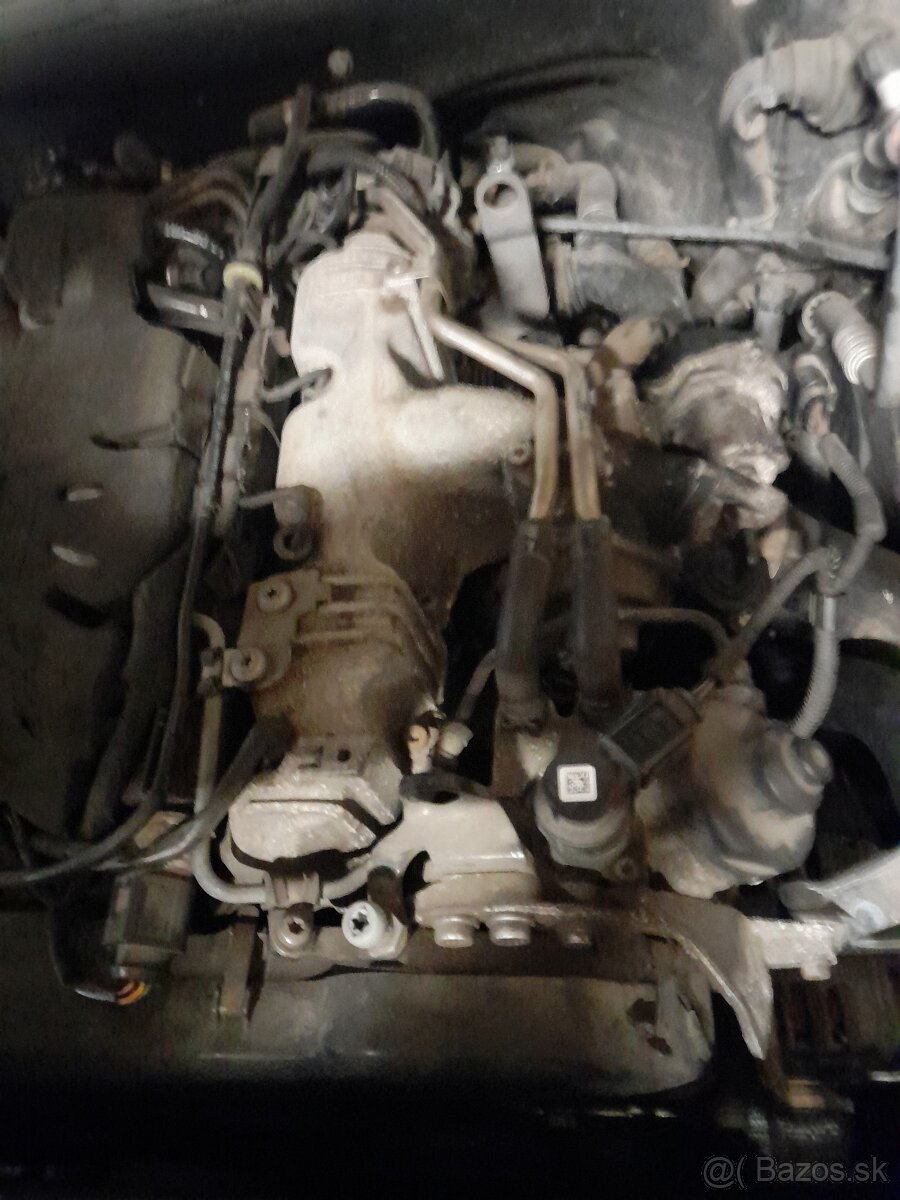 Motor Audi a5 8t ,a4 b8 - 3