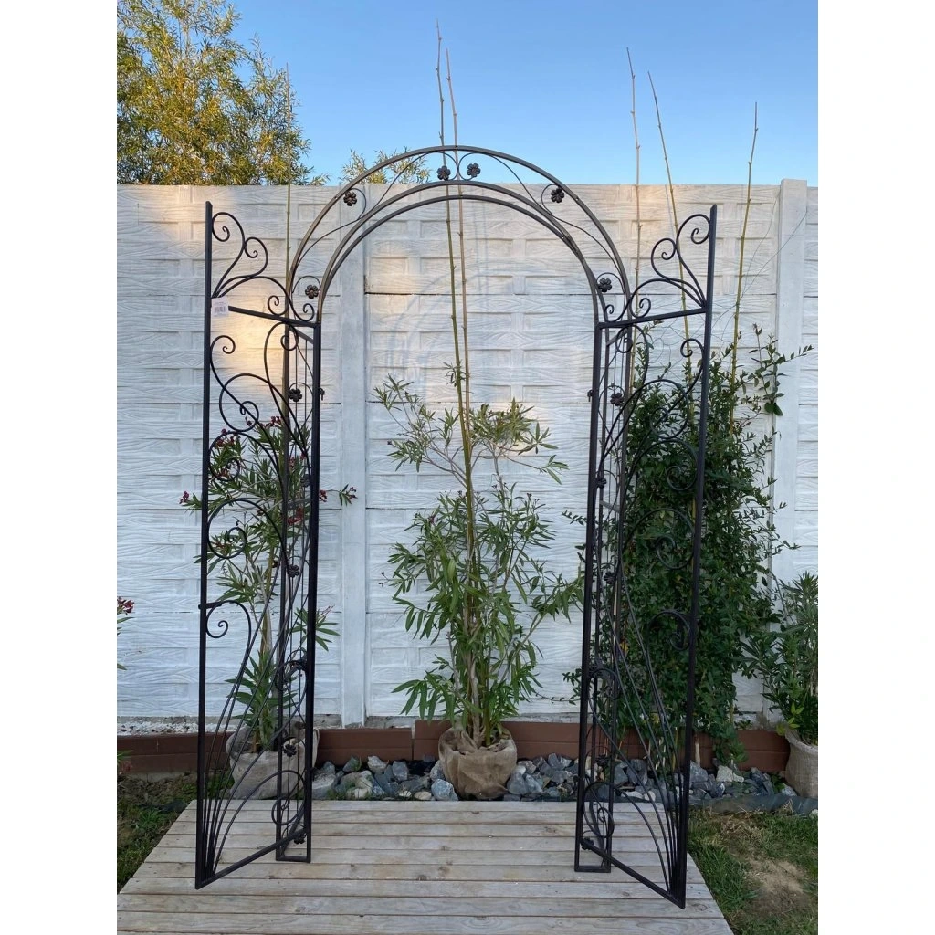 Dekoračná kovová brána - 3