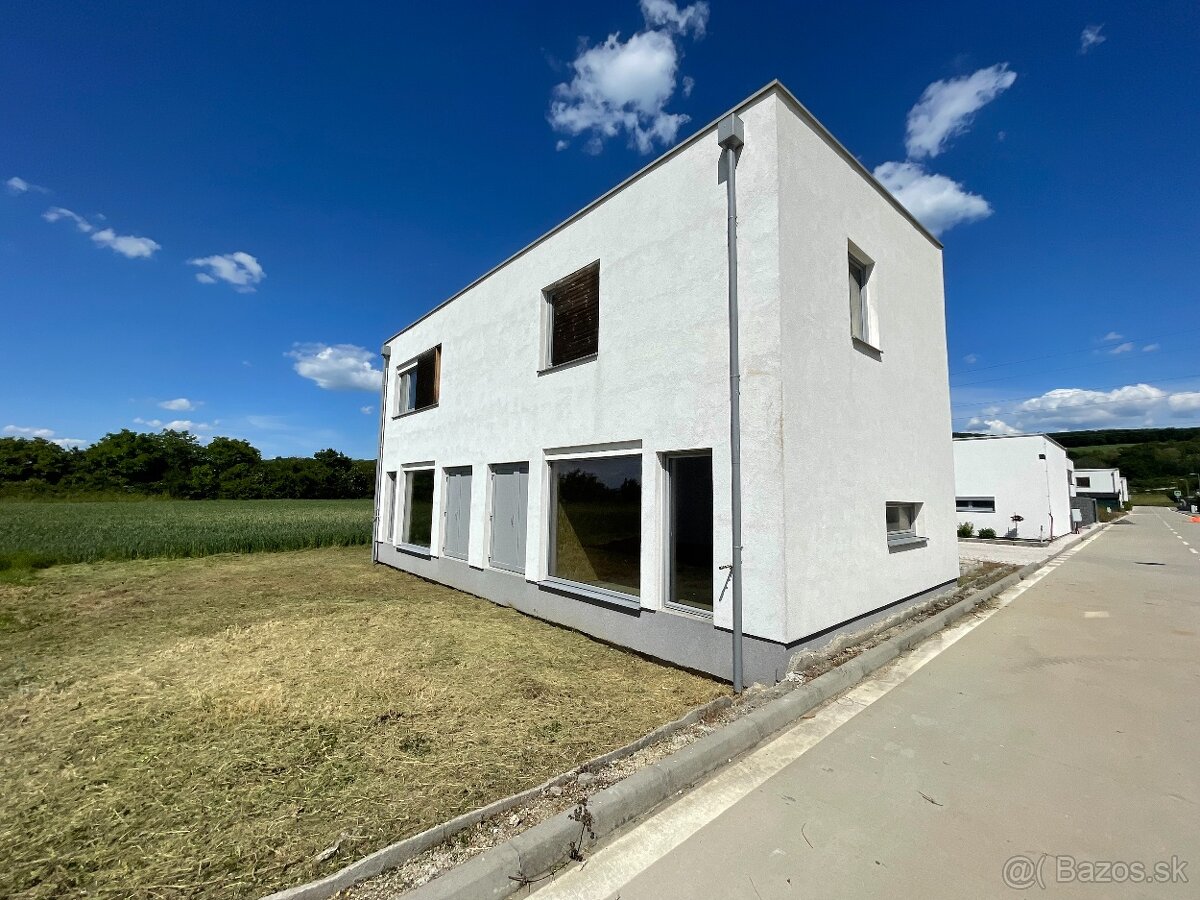 Na predaj dve 3-izbové bytové jednotky, iba 5km od Piešťan - 3