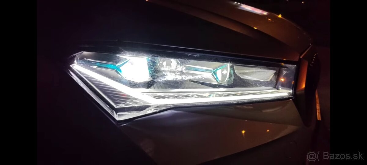 Škoda Superb 4 full led matrix presne svetla 3P1 - 3