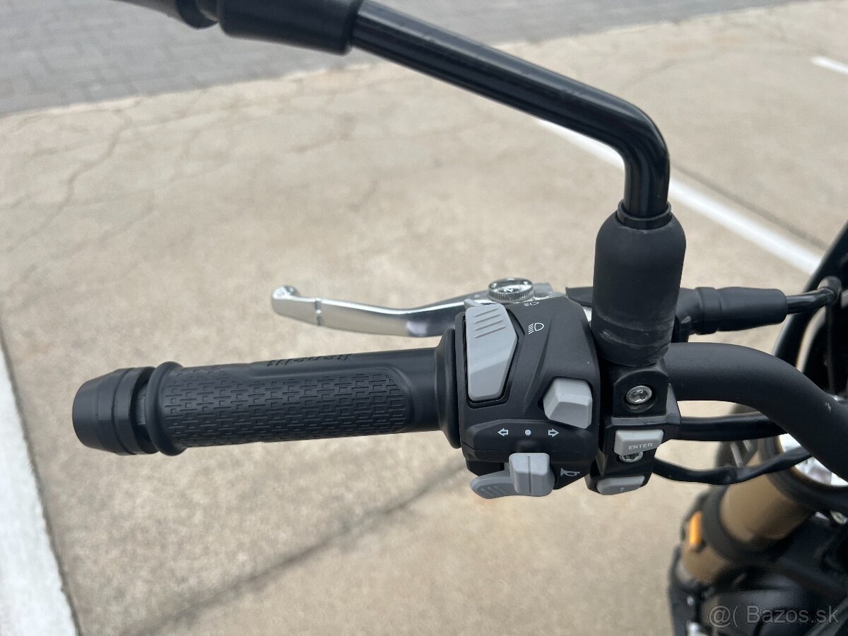 Benelli Leoncino 800 Trail - 3