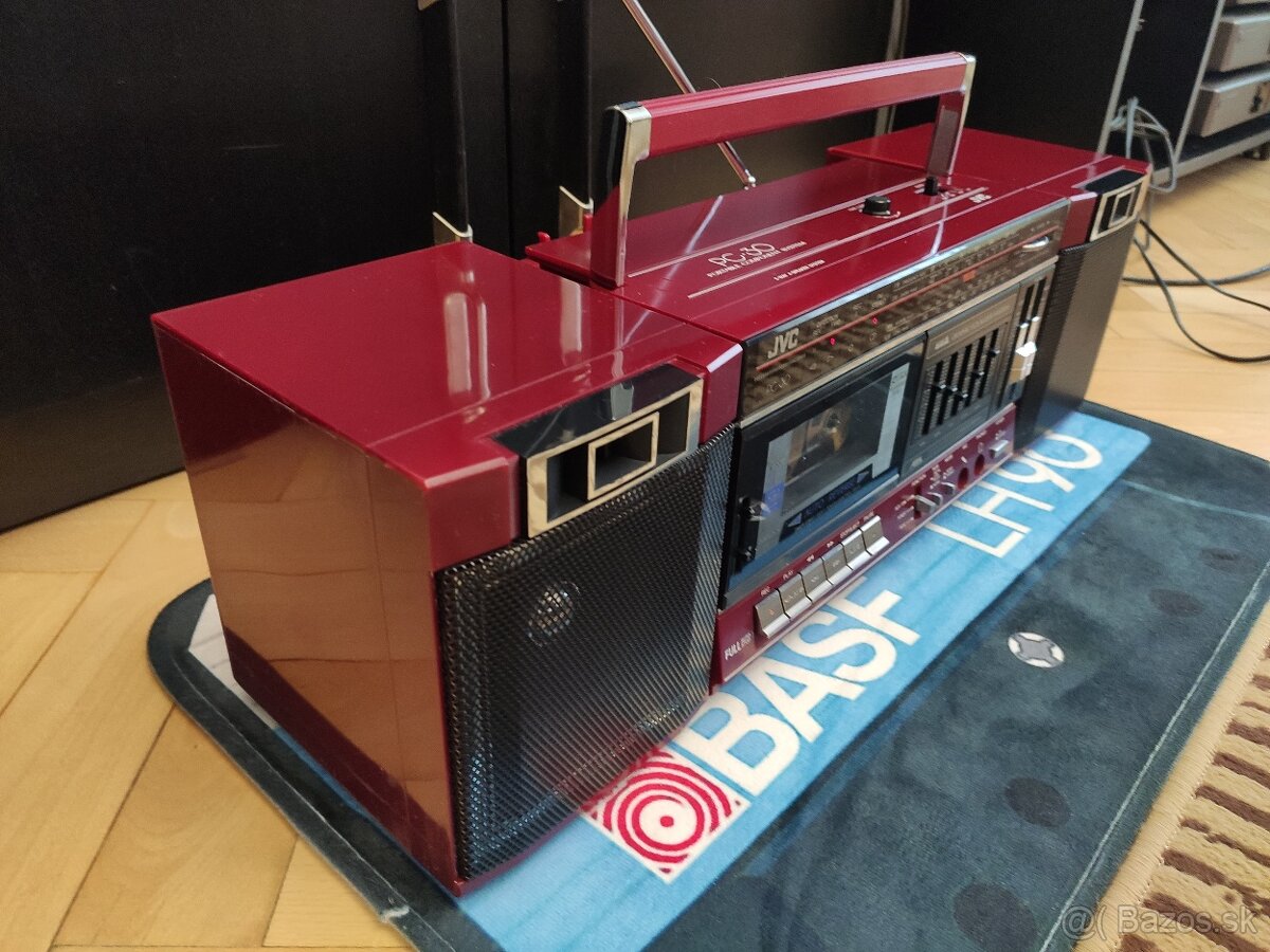 JVC PC 30 červený - 3