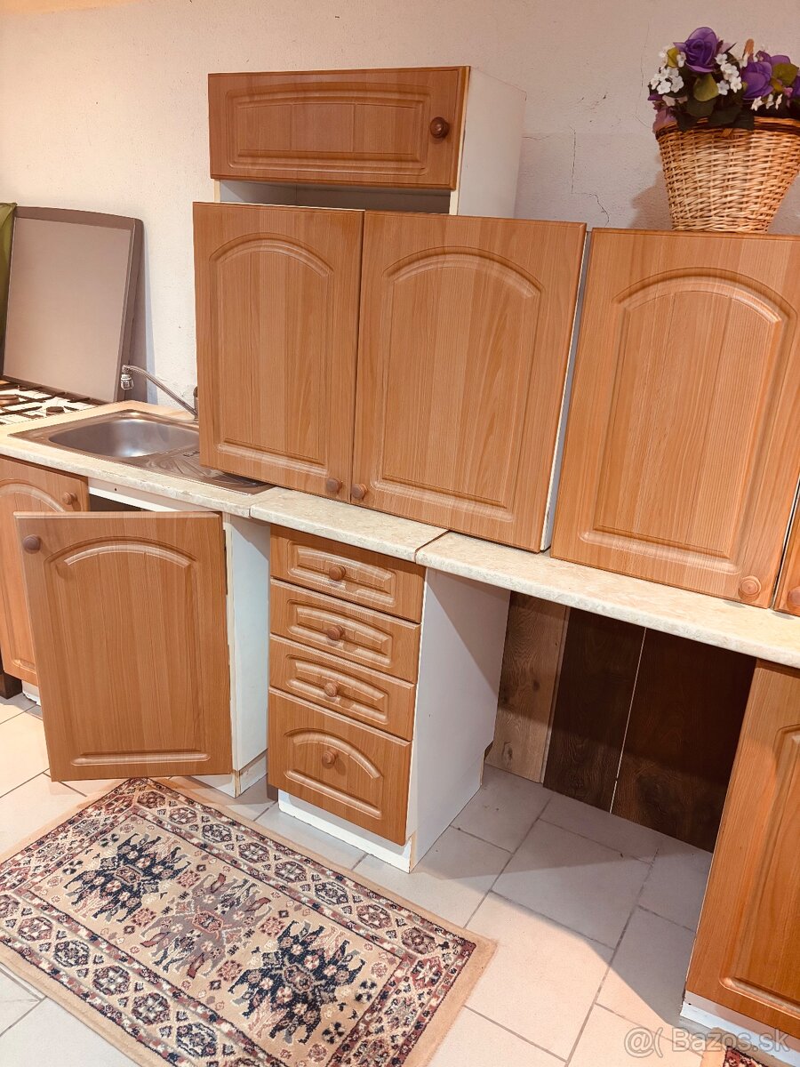 Kuchynska linka drez bateria - 3