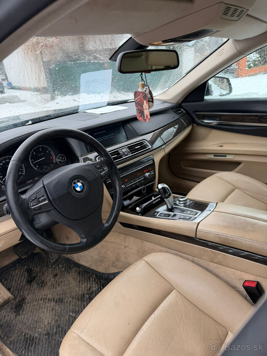 BMW 730D LONG 170kW – max. výbava, po servisu - 3