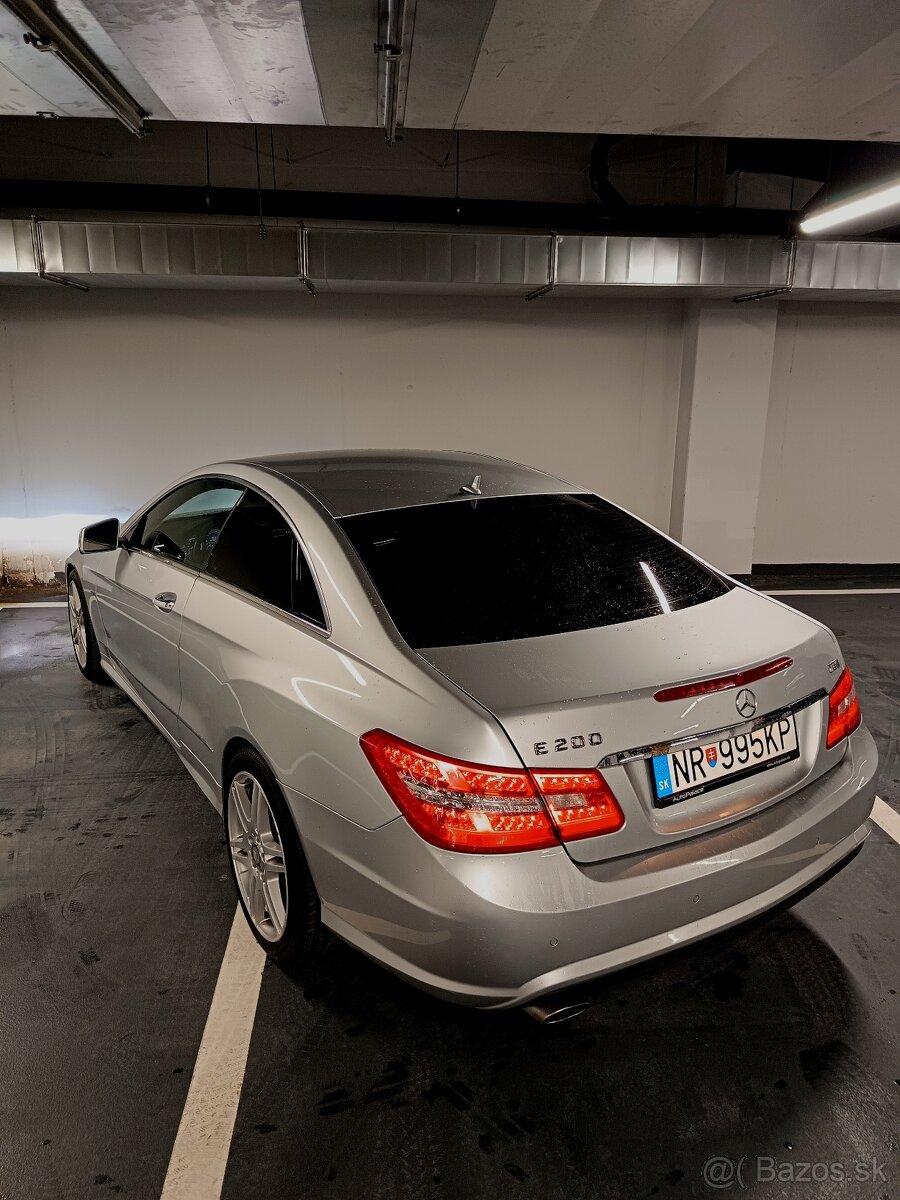 Mercedes w207 e200 cgi 135kw AMG line - 3