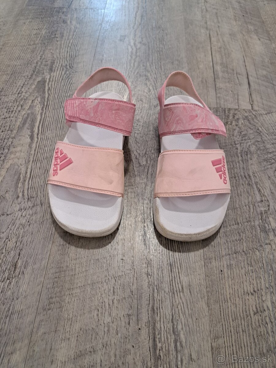 Sandálky Adidas. - 3