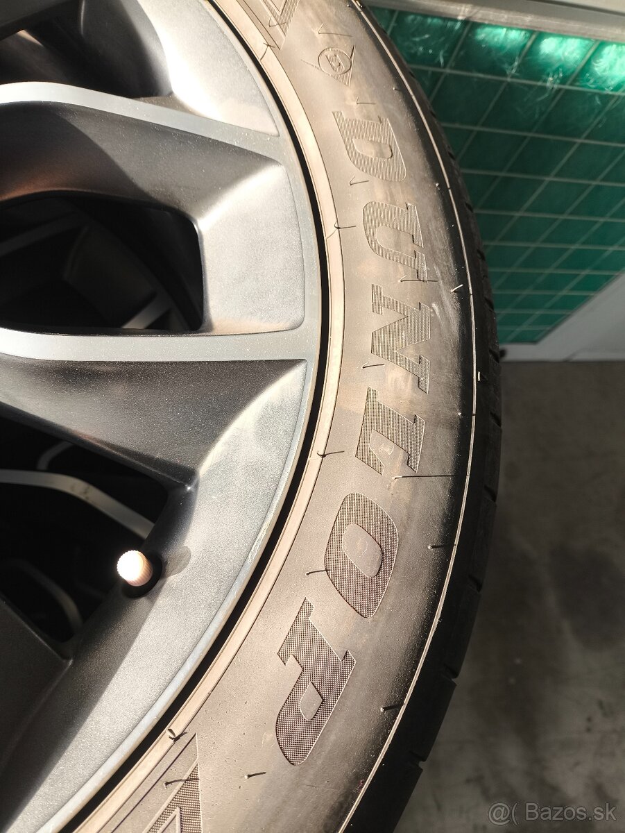235/50 R19 V Dunlop SPORTMAXX - 3