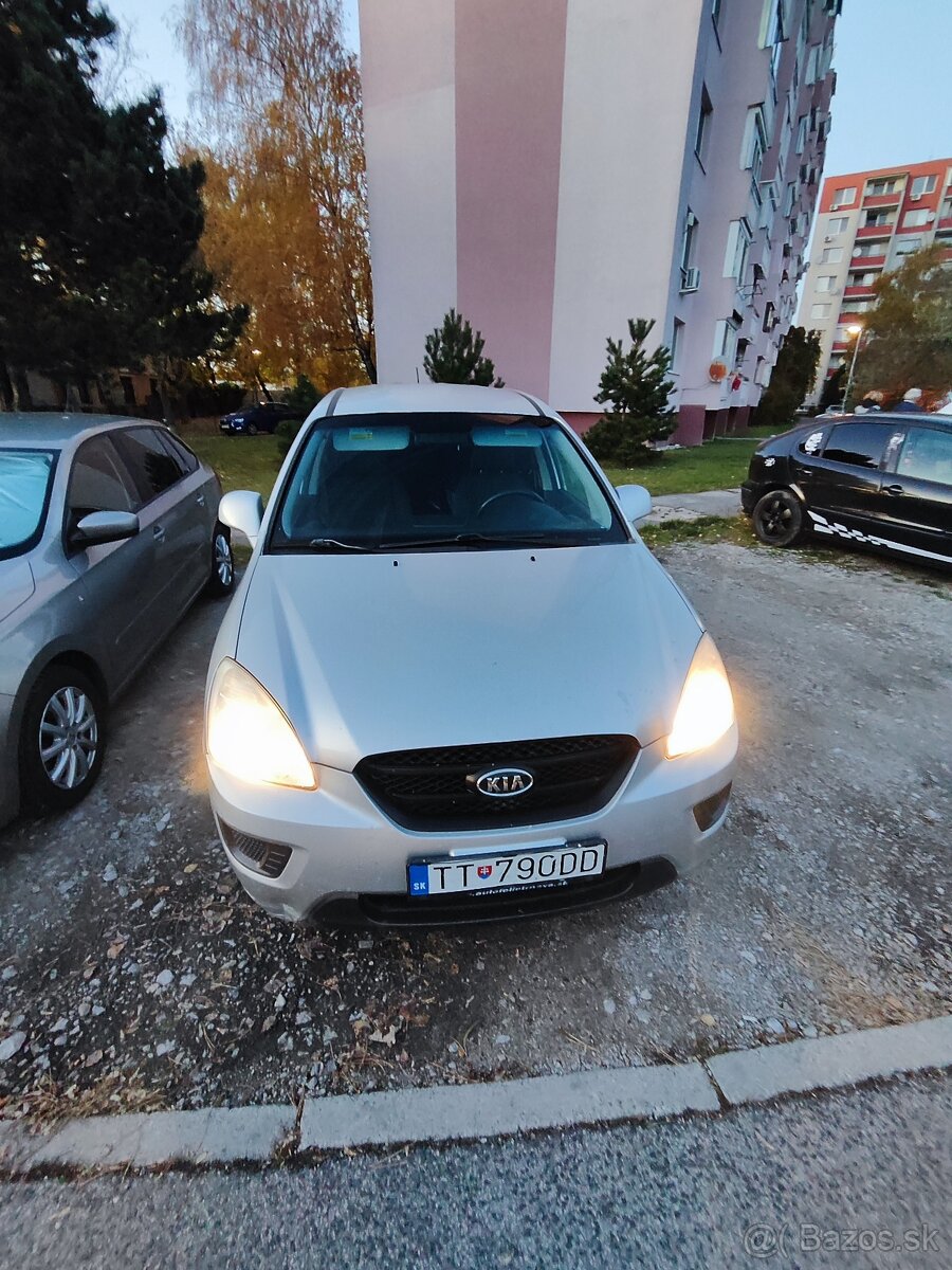 Kia carnes 2007 2.0crd 103kw top stave - 3
