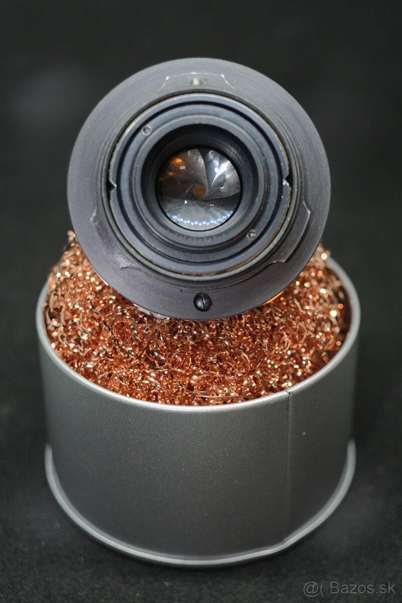 Meyer optik trioplan 50mm f2.9 red V altix - 3