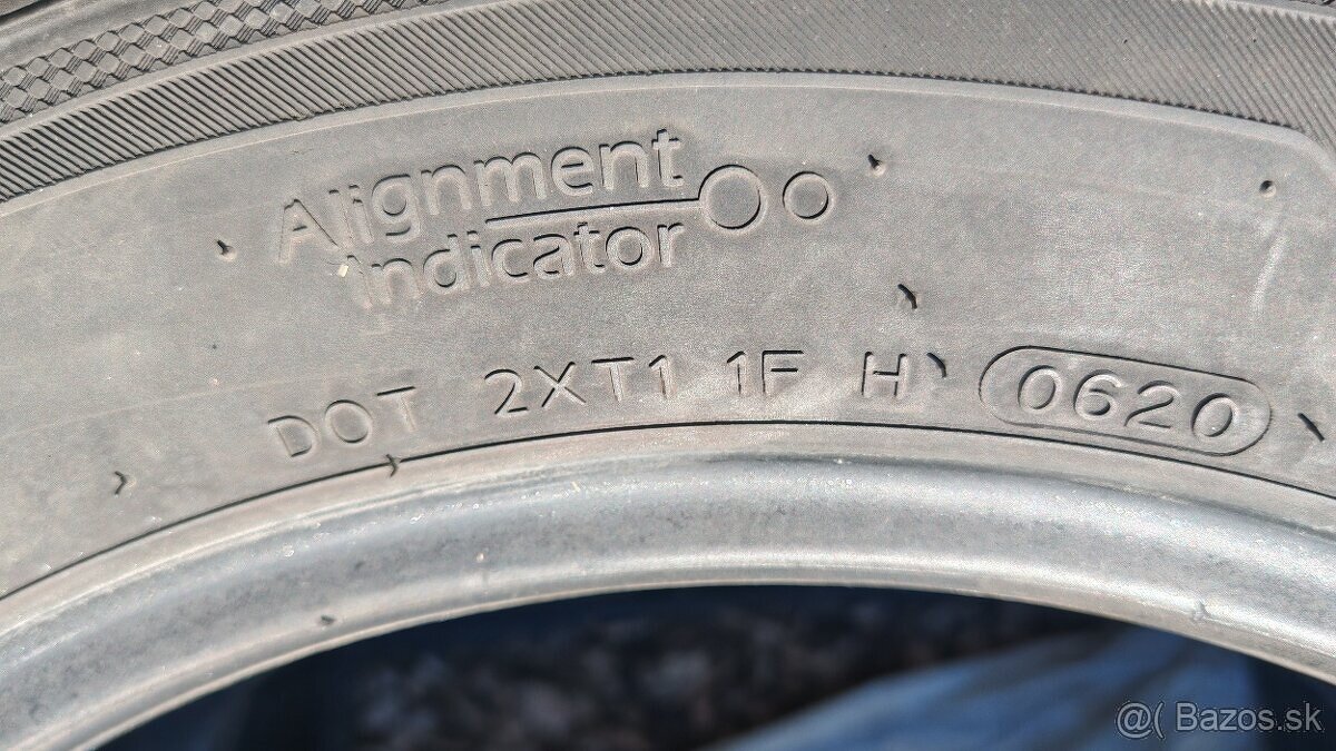 Pneumatiky 215/55 R17 - 3