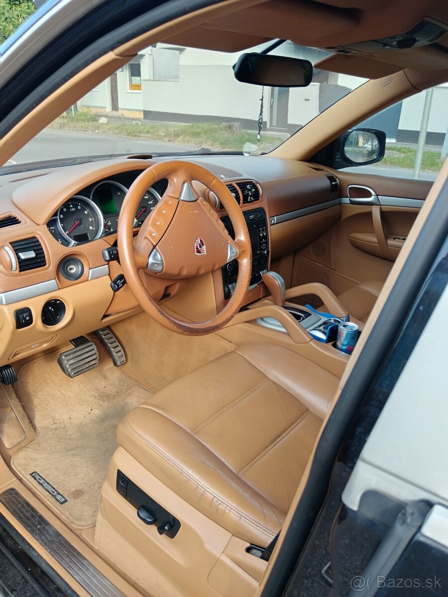 Porsche Cayenne 4.8 S - 3