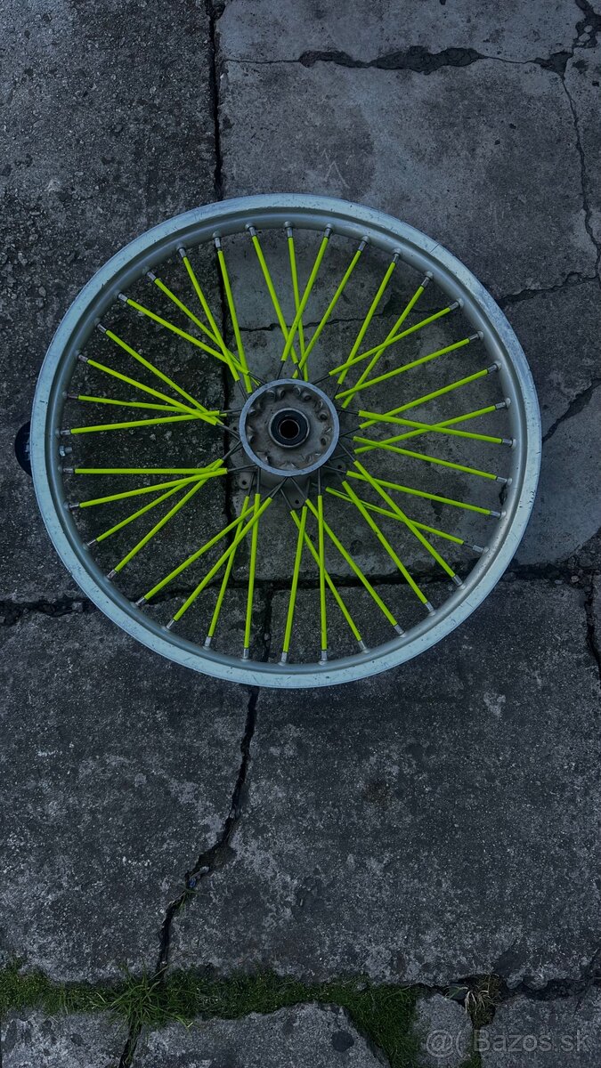 Kolesá Yz 125 - 3