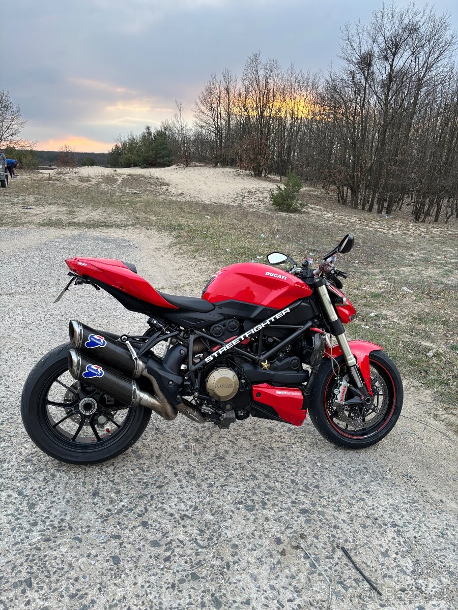 Ducati Streetfighter 1098 - 3