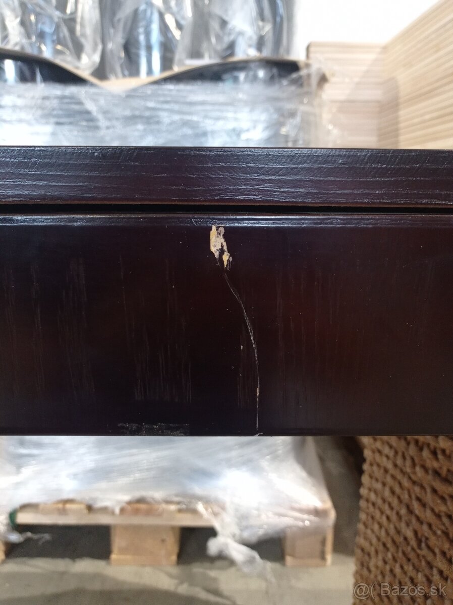 Kozmetický / konzolový stolík - 3