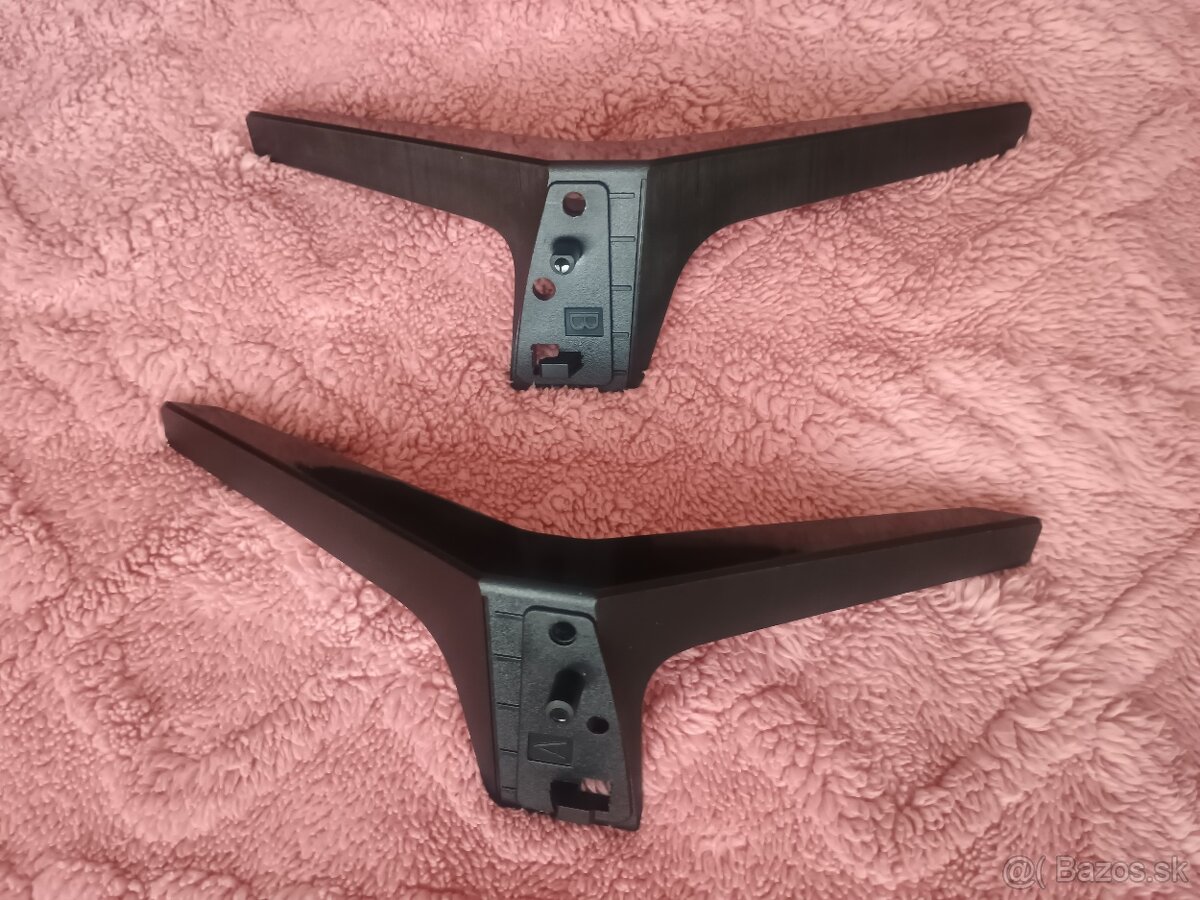 Podstavec na TV LG, nožičky - 3