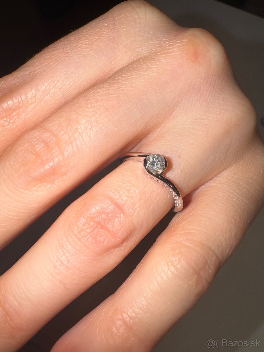 Diamantový prsteň - 3