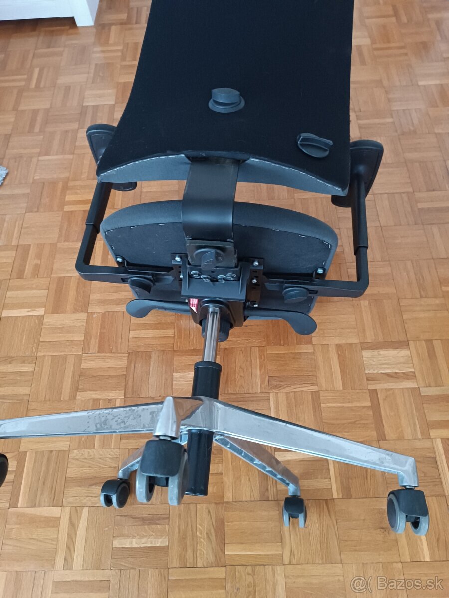 Kancelárske kreslo - 3
