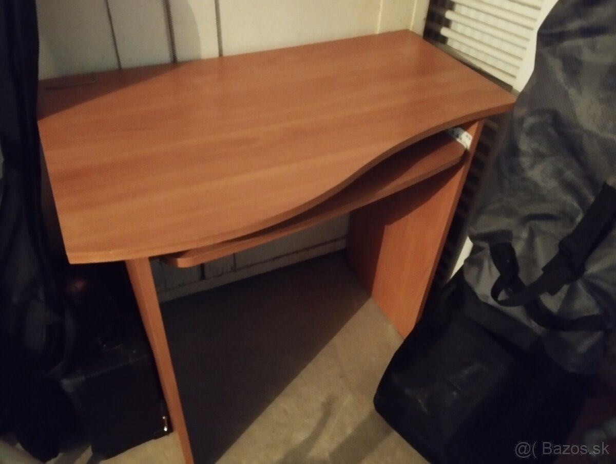 PC s príslušenstvom - 3