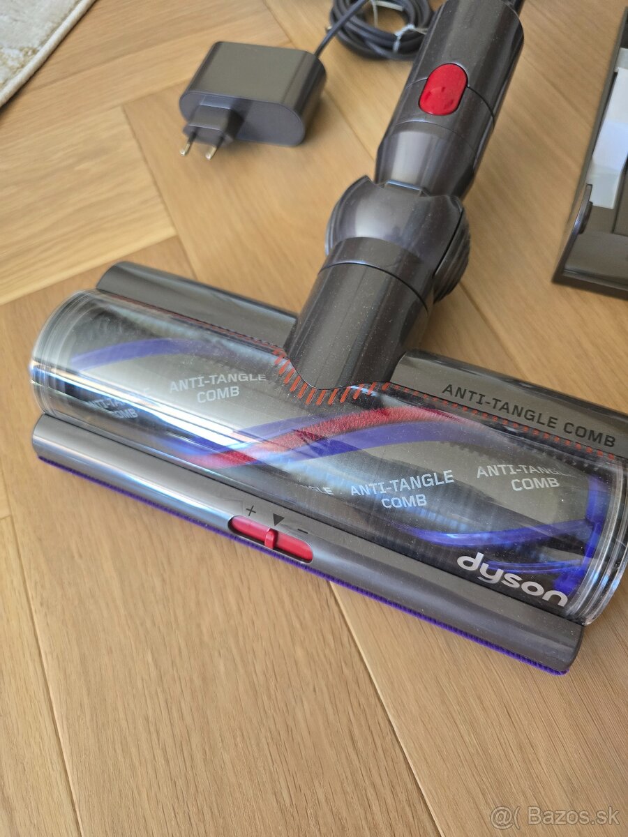NOVÝ vysávač Dyson V15 detect Absolute - 3