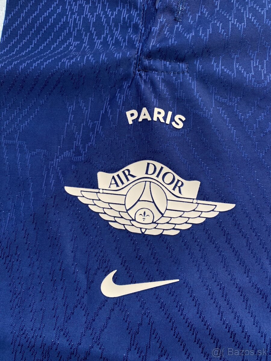 Paris x Jordan x Dior dres - 3