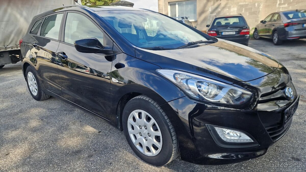 HYUNDAI I30 COMBI 1.6 CRDI - 3