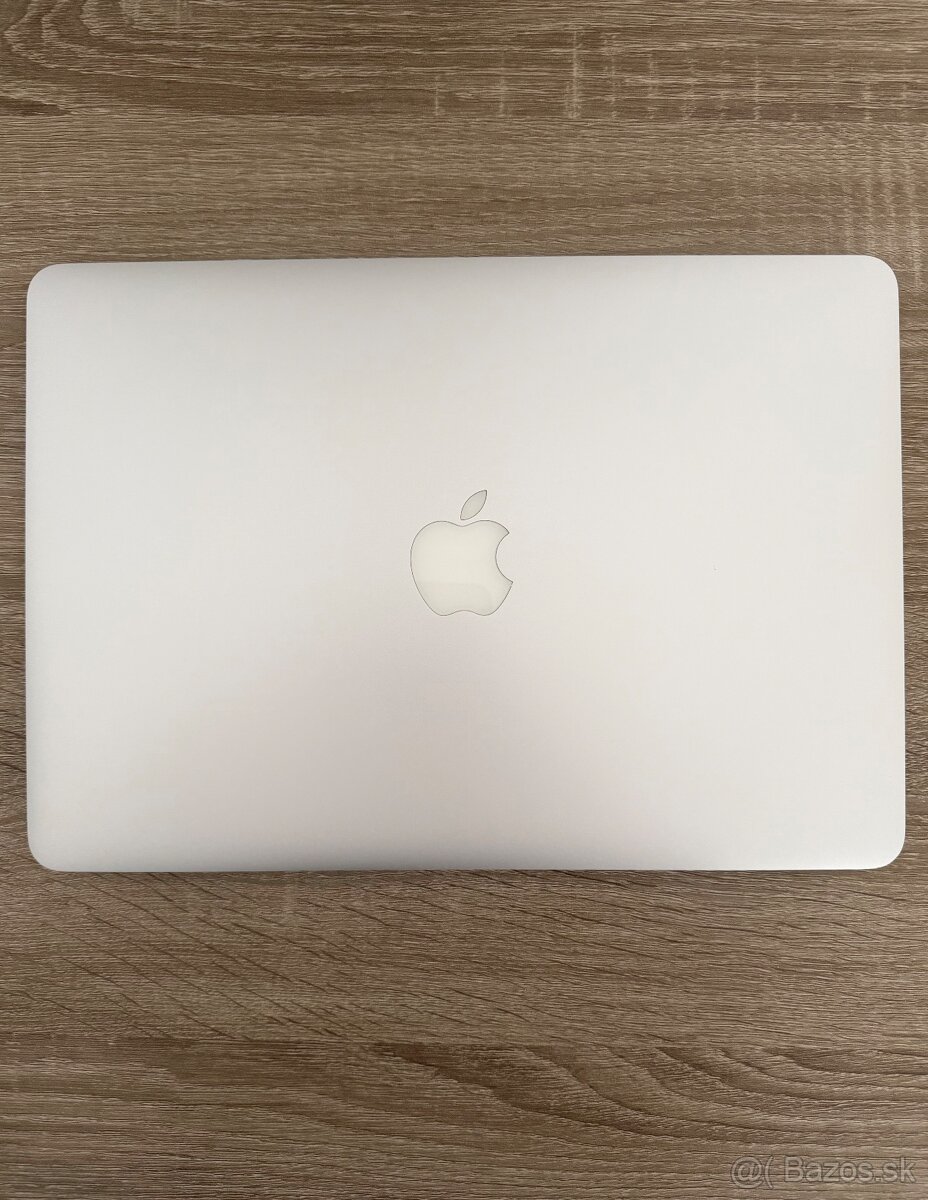 MacBook Air 13” (2017) - 3